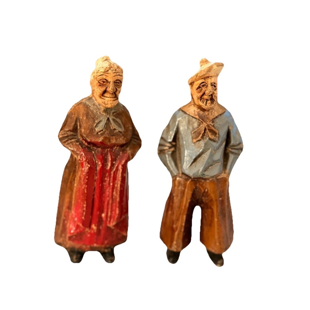 Vintage Syroco Hand Carved Old Man & Woman Couple Collectible Unique Art